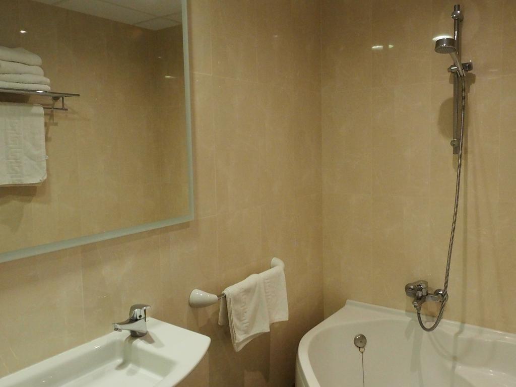 Фотографія Astoria Park 4*