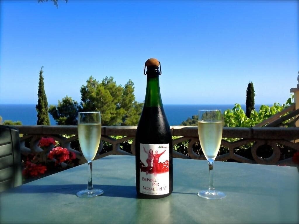 Фотографія Apartamentos Famara 2*