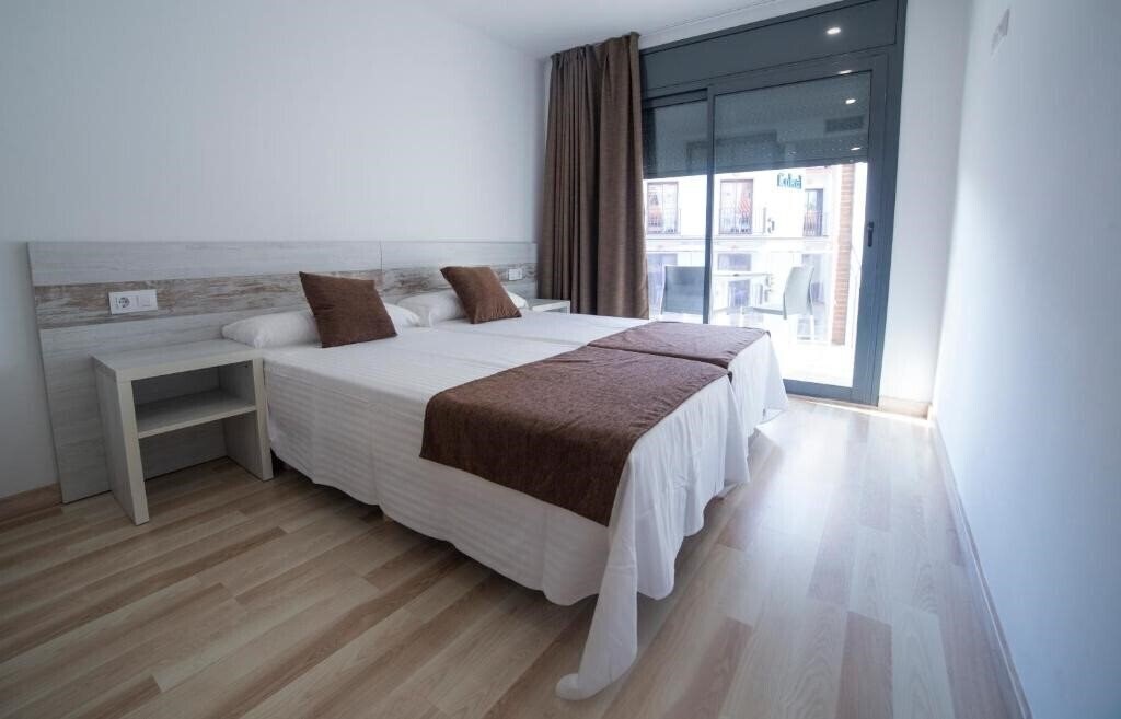 Картинка Apartaments Ponent 3*