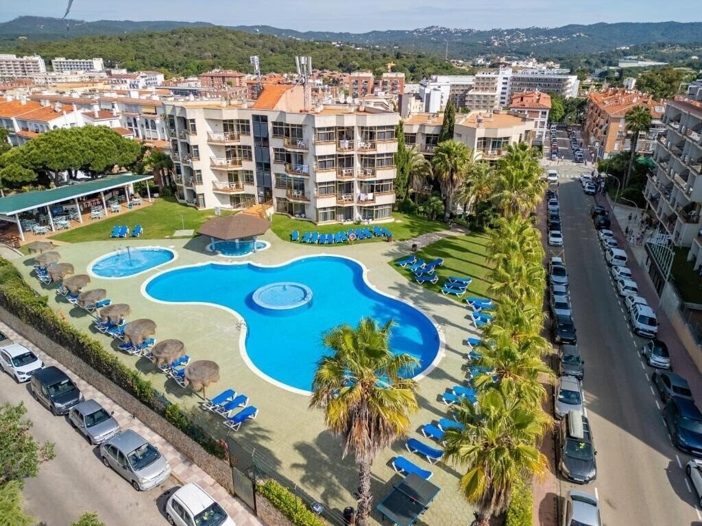 Отель AR Bolero 3*