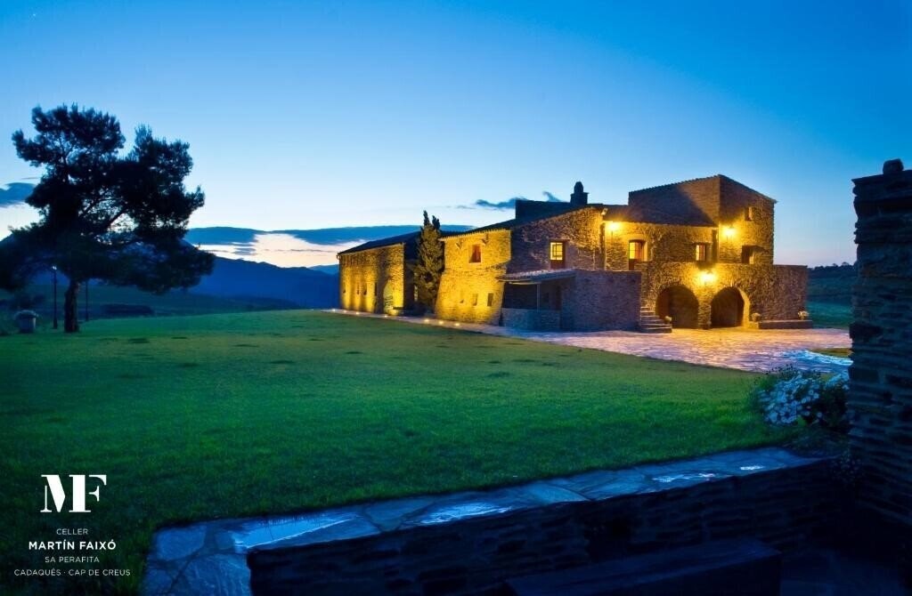 Готель Sa Perafita 3*