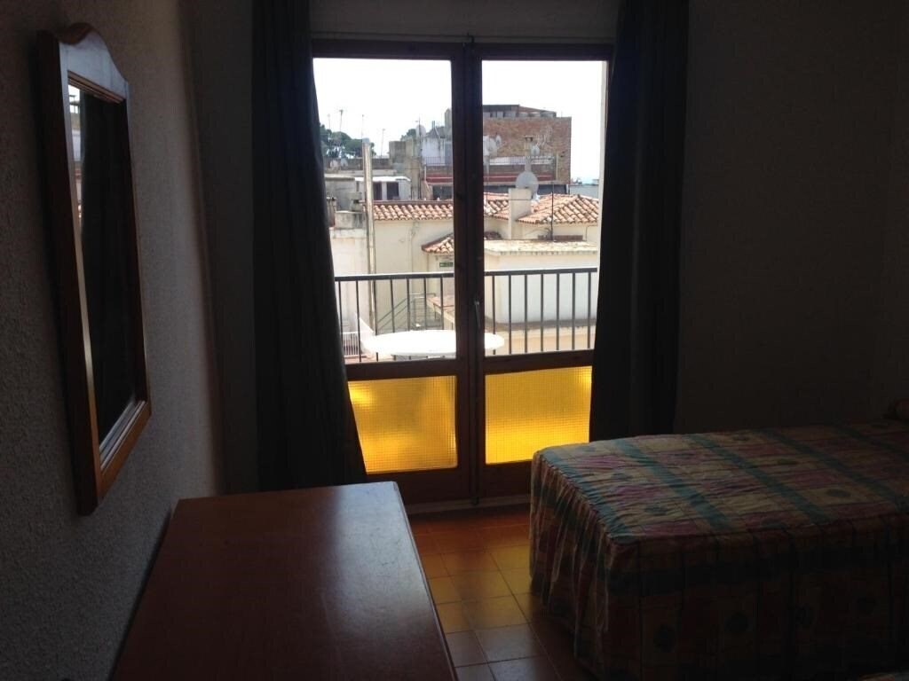 Готель Juan Ramon 1*