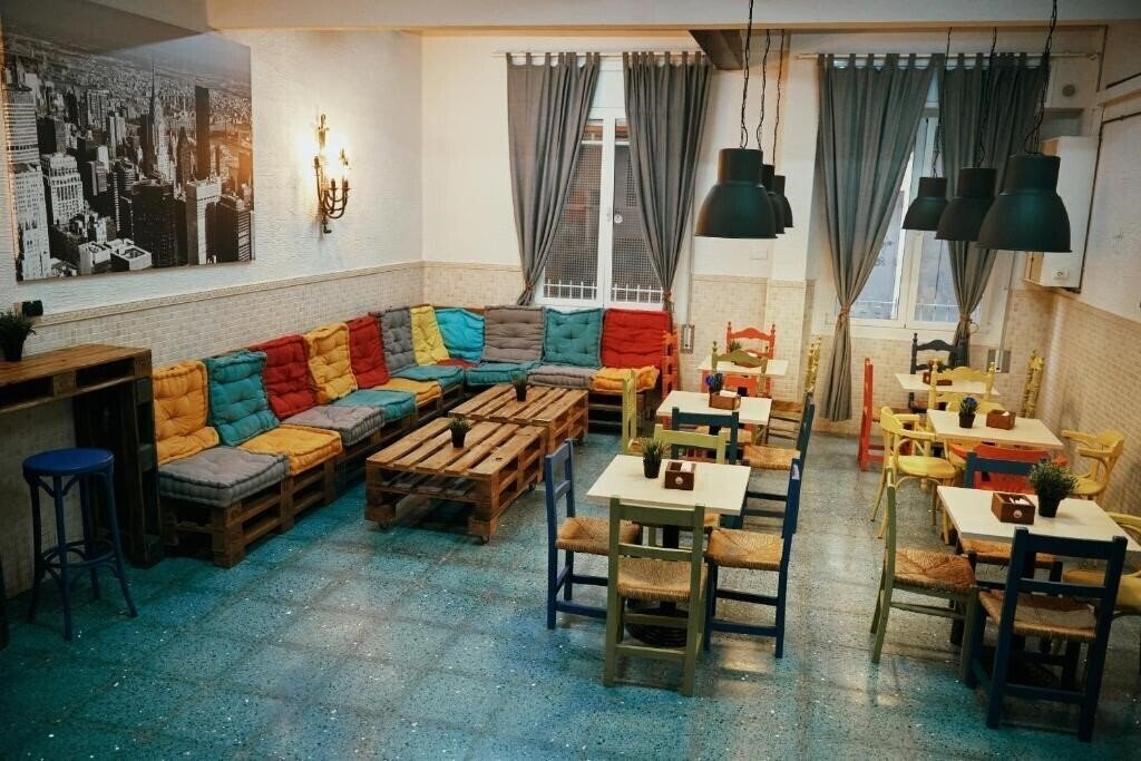 Отель Loft Hostal 3*