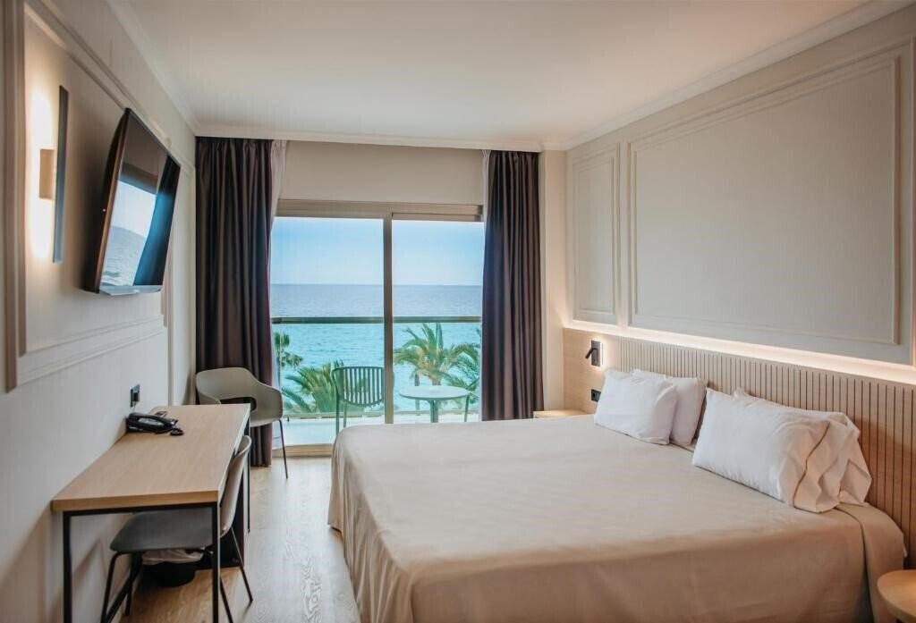 Фото Miramar 4*