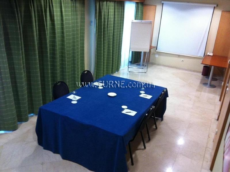 Зображення NH Barajas 3*