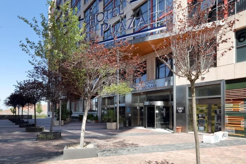 Изображение Exe Plaza 4*