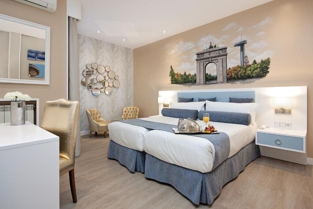 Готель Mayorazgo Hotel 4*