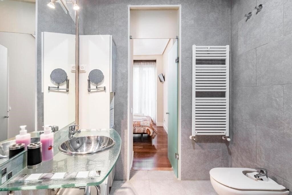 Фотографія Apartments Arenal 1*