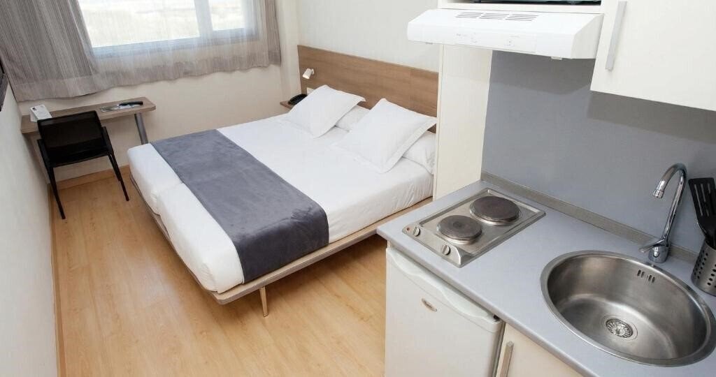 Фотографія Vertice Roomspace Madrid 3*