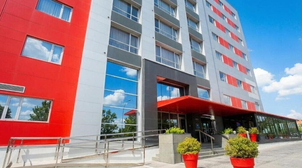 Картинка Vertice Roomspace Madrid 3*