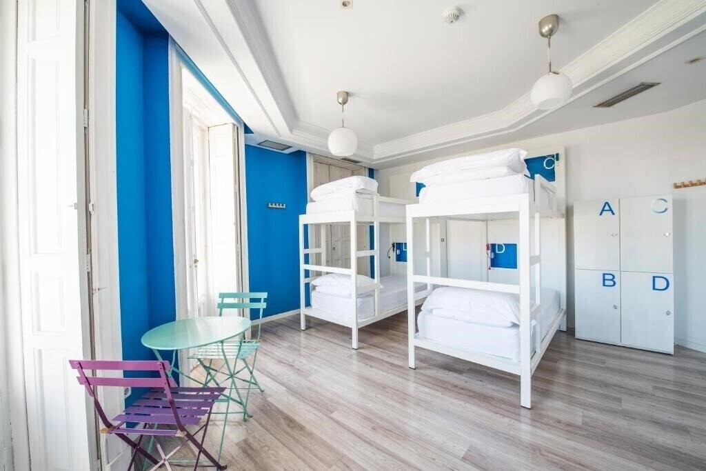 Изображение Hostel Safestay (ex. U Hostels) 1*