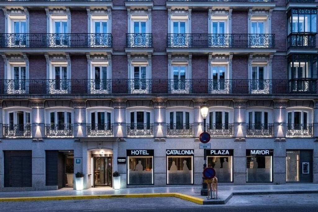 Картинка Catalonia Plaza Mayor 4*
