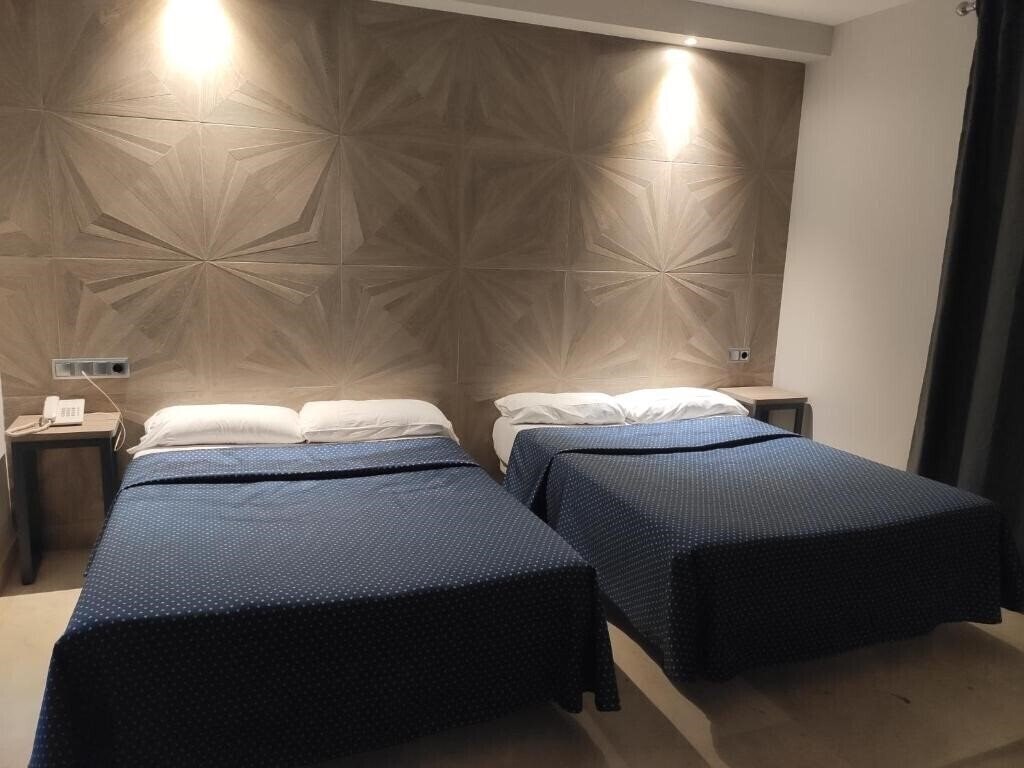 Фото Ciudad De Navalcarnero 3*