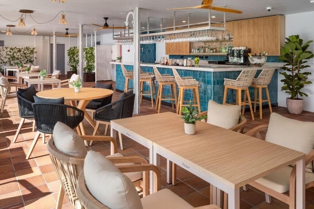 Фотографія Melia Barajas 4*