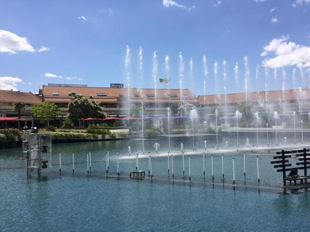 Отель Parquesur 4*