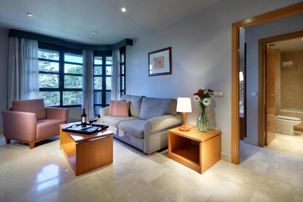 Отель Gran Hotel Almenar 4*