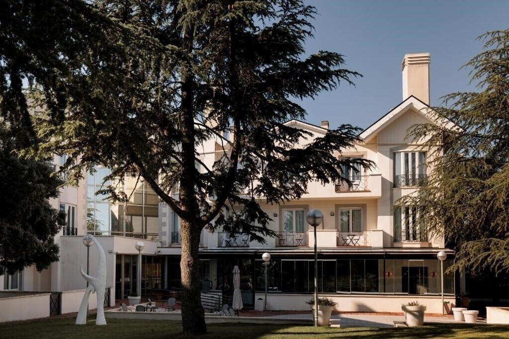 Картинка Torrelodones 3*