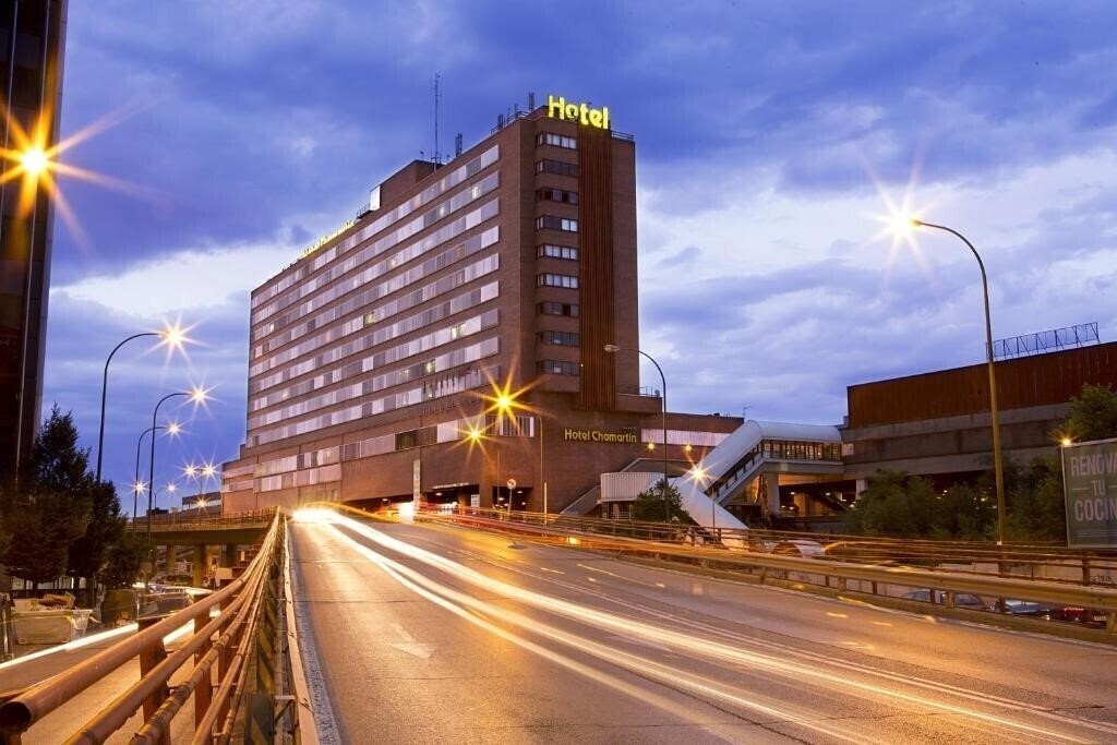 Готель Chamartin The One 4*