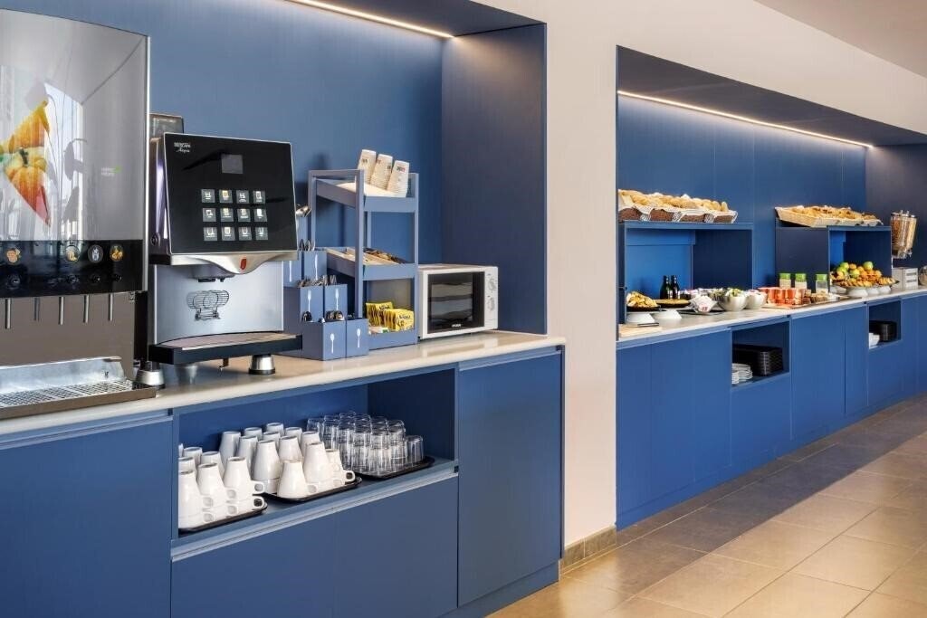 Зображення B&B Hotel Madrid Aeropuerto T1 T2 T3 3*
