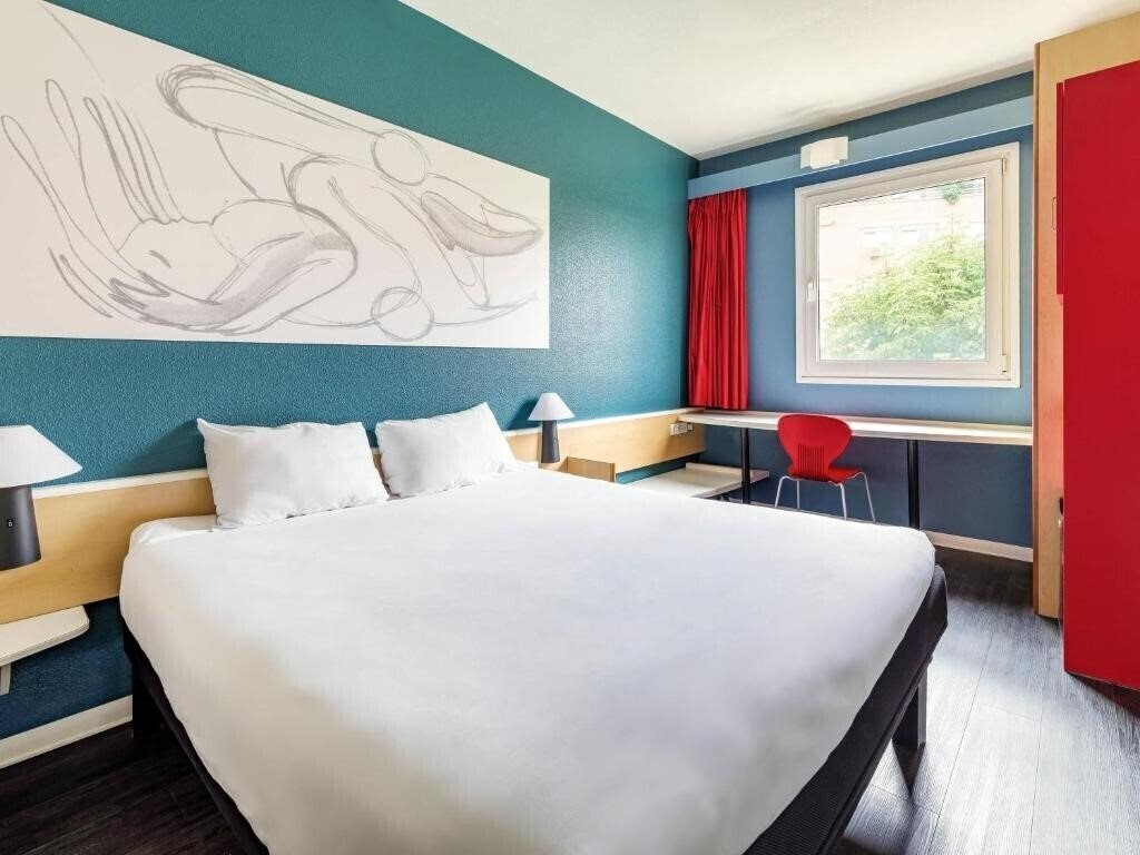 Отель Ibis Madrid Getafe 2*