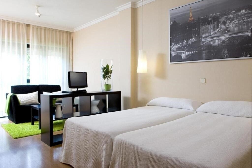 Готель TH La Florida 3*