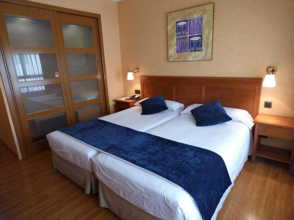 Готель Eco Via Lusitana 3*