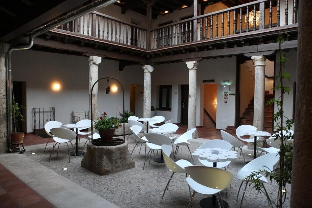 Готель Evenia Alcala Boutique 3*