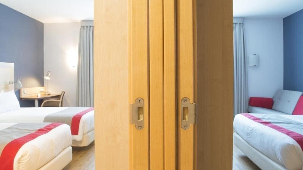 Изображение Holiday Inn Express Madrid - Alcobendas 3*