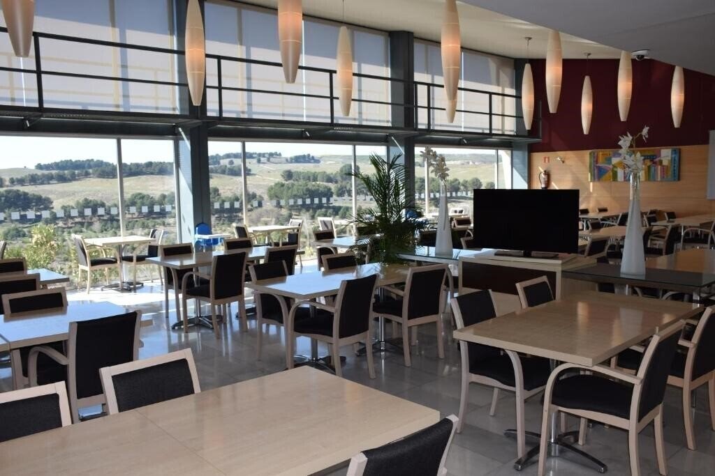 Зображення Holiday Inn Express Madrid Rivas 3*