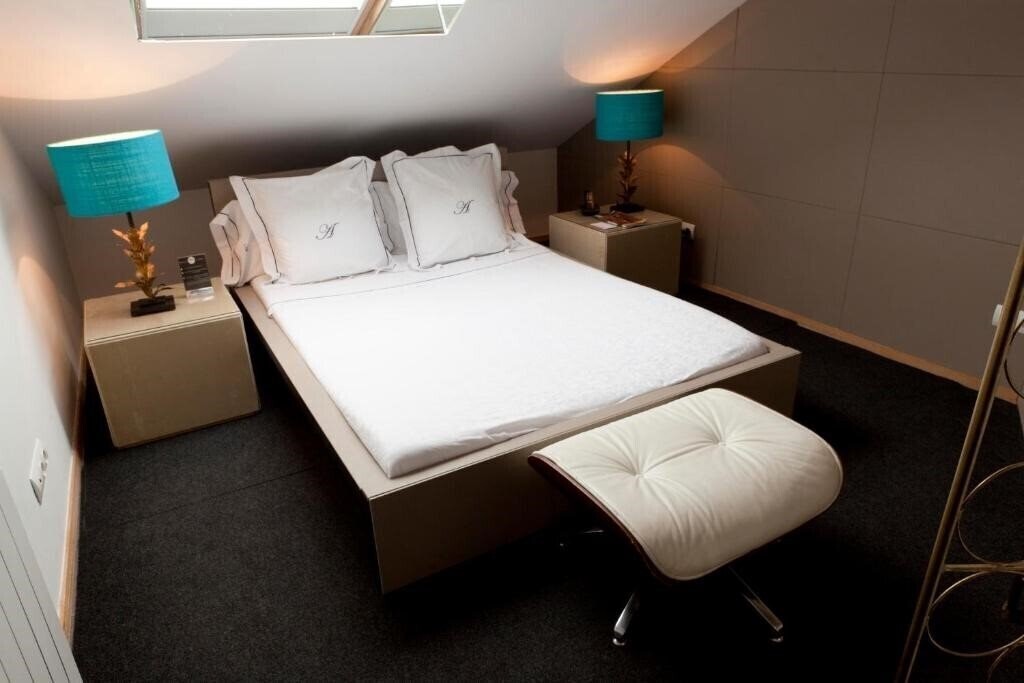 Фото Abalu Suites Madrid 3*