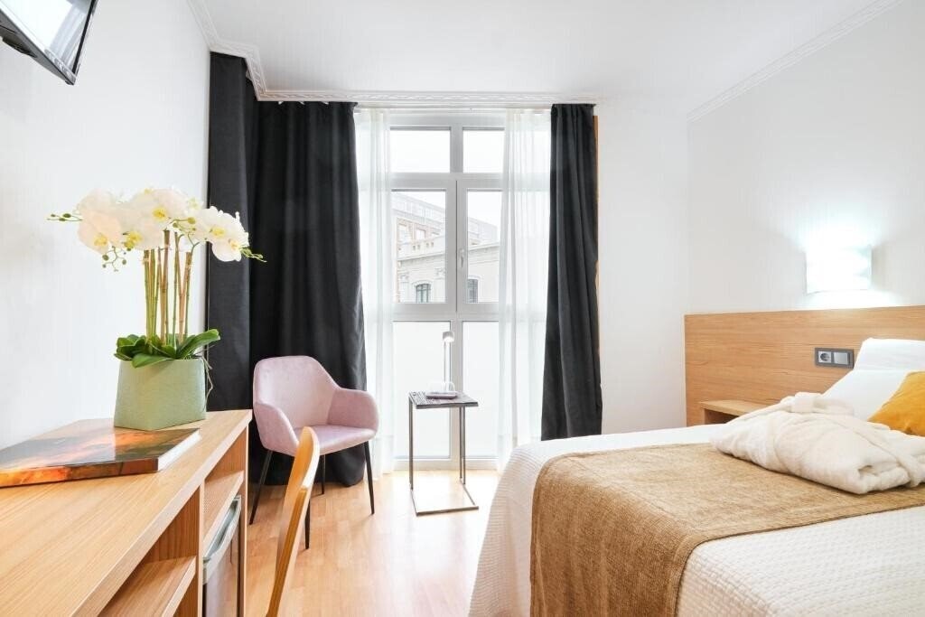 Фотографія Hotel Don Manuel 3*