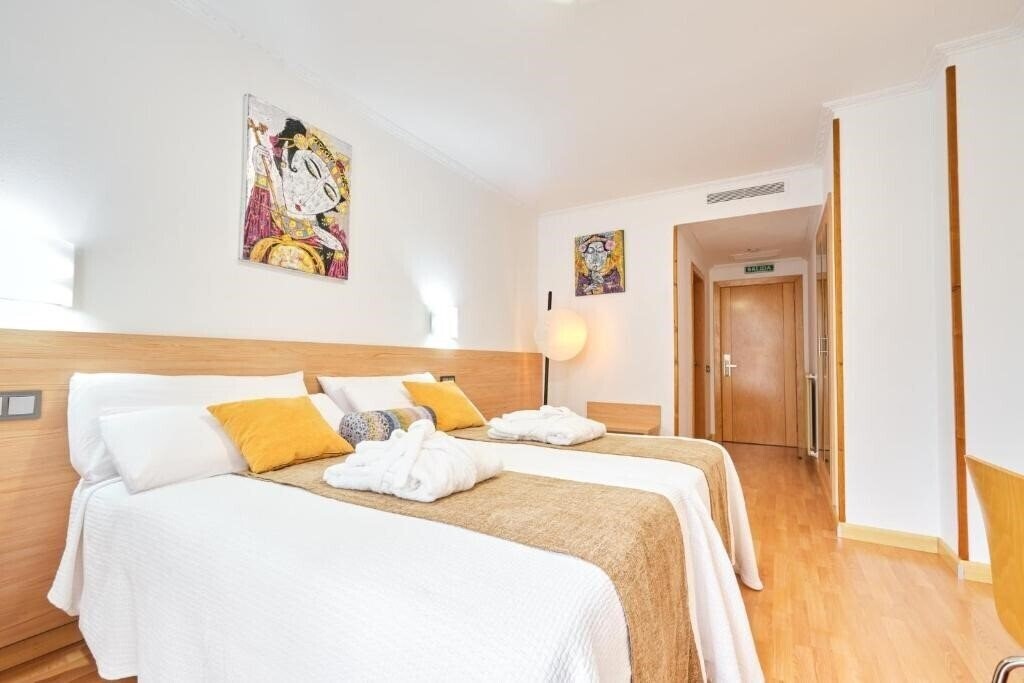 Зображення Hotel Don Manuel 3*