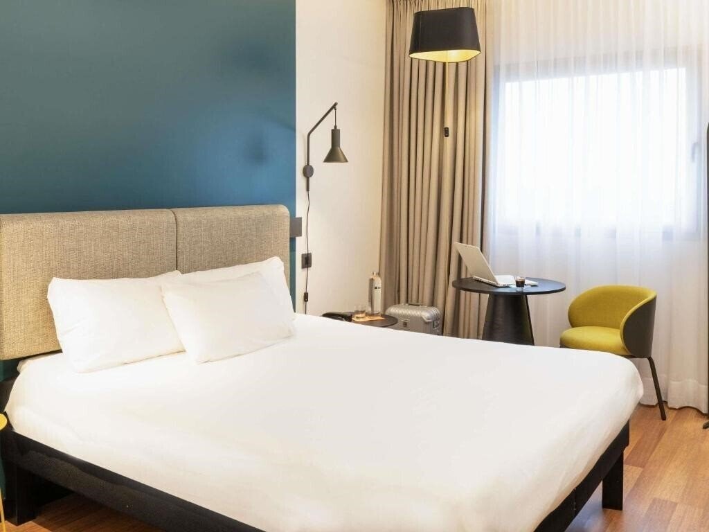 Фото Hotel Ibis Madrid Aeropuerto Barajas 3*