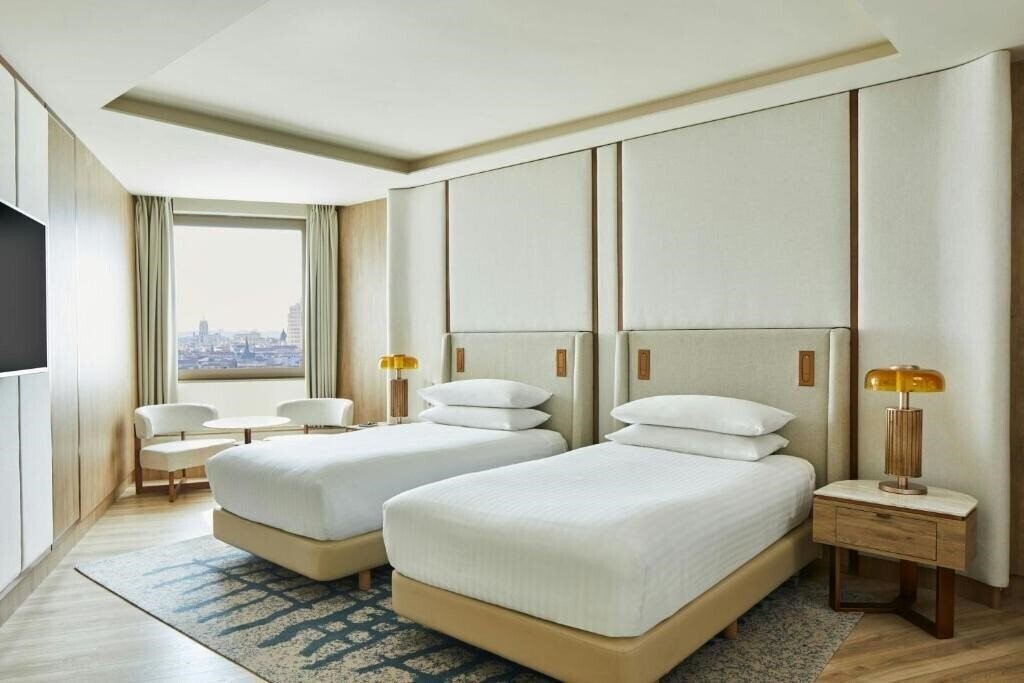 Картинка Madrid Marriott Hotel Princesa Plaza 4*