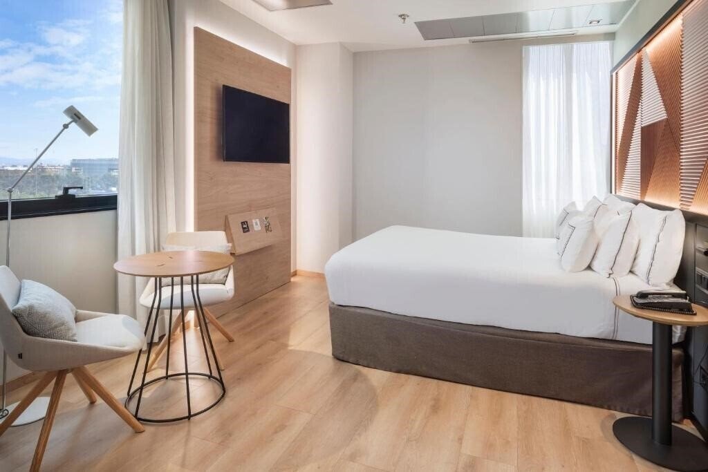 Фото Melia Avenida America 4*