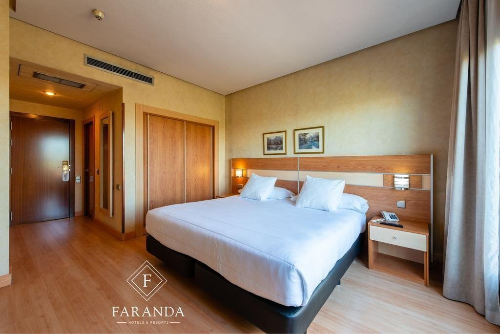 Готель Hotel City House Florida Norte 4*
