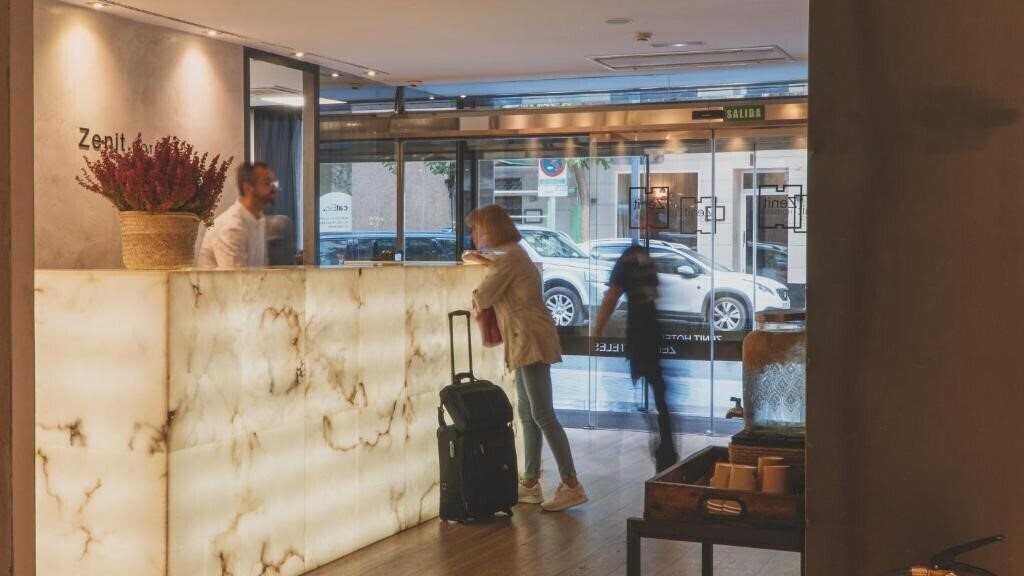 Фотография Zenit Abeba Madrid 4*