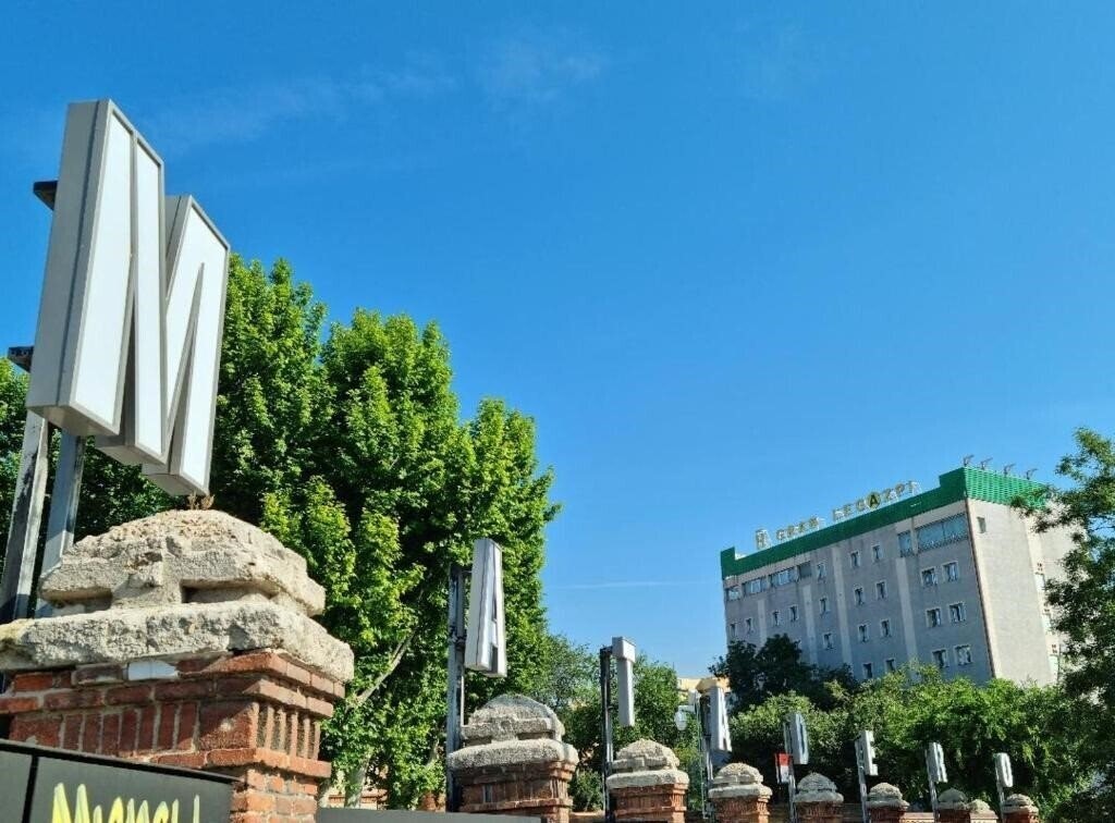 Готель Gran Legazpi 3*