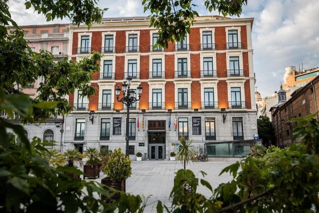 Готель Intelier Palacio San Martin 4*