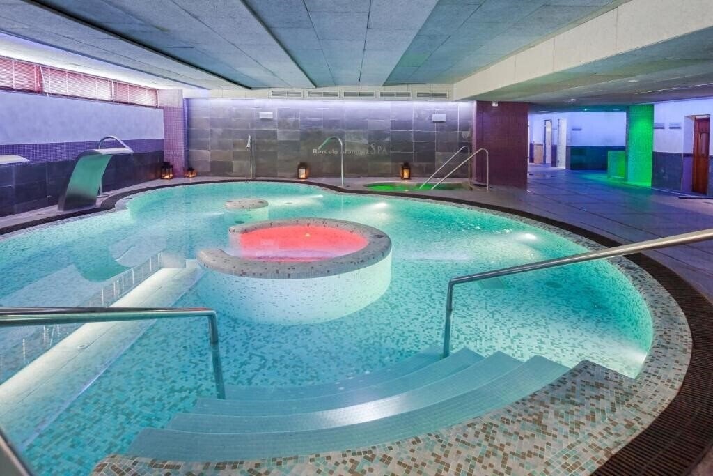 Готель Occidental Aranjuez 4*