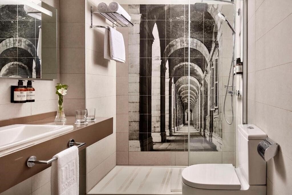 Изображение NH Madrid Zurbano 4*