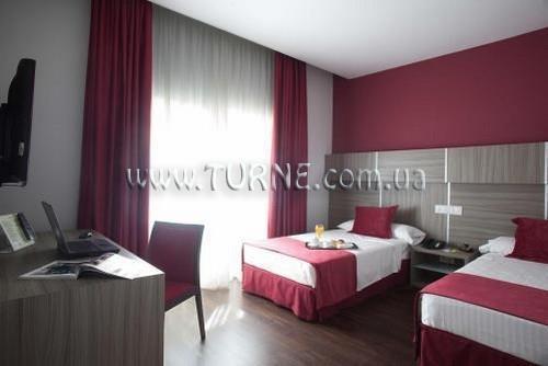 Фото Serrano Royal 4*