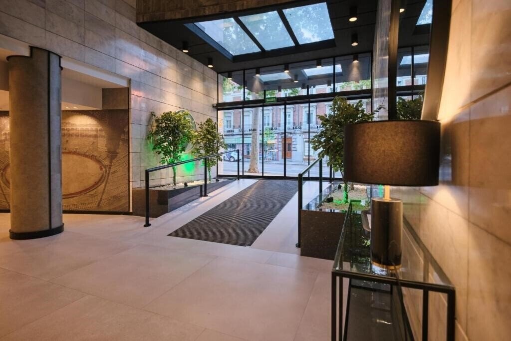 Фото 1881 Madrid Ventas Hotel (ex. Rafael Ventas, Rafaelhoteles Ventas) 4*