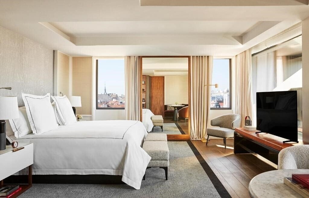 Готель Villa Magna 5*