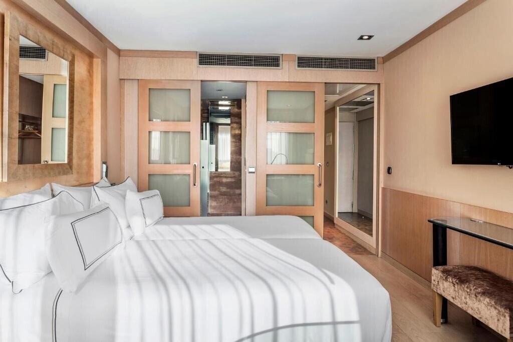 Фотография Melia Madrid Princesa 5*