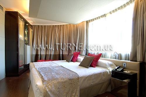 Фотографія Vincci Capitol 4*