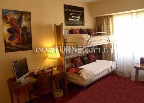 Готель Tryp Alondras 3*