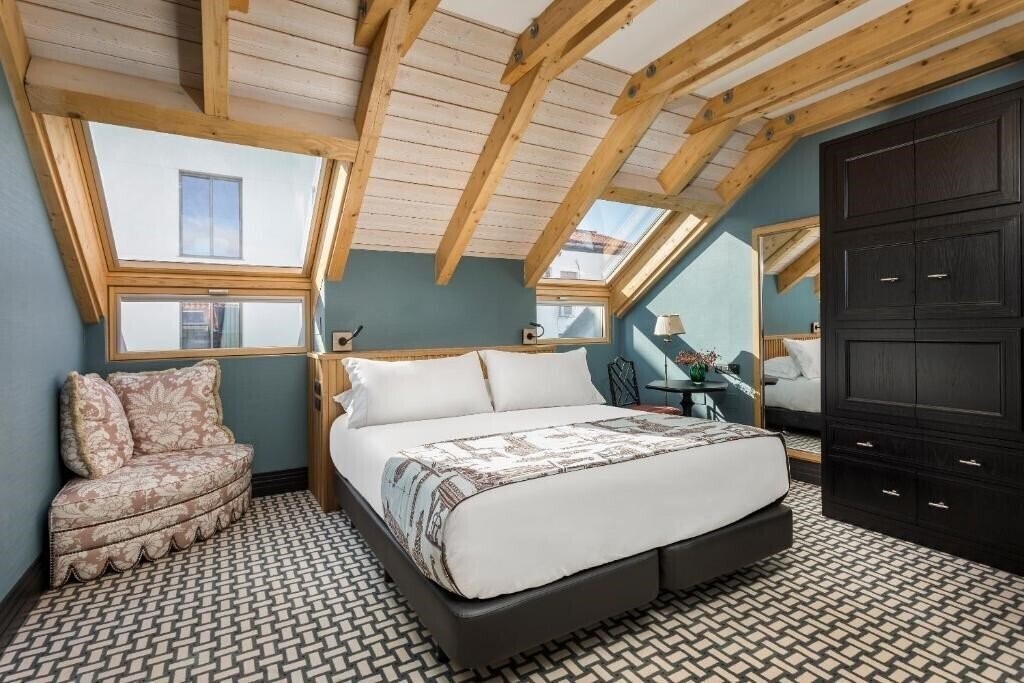 Картинка Room Mate Alba отель без категории