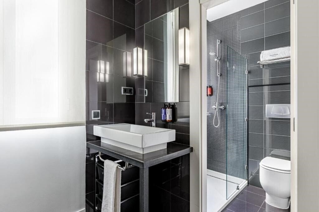 Фотография Room Mate Mario отель без категории