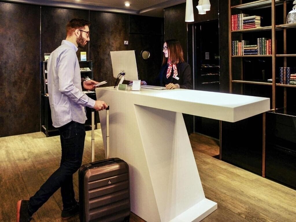 Картинка Mercure Madrid Centro 4*